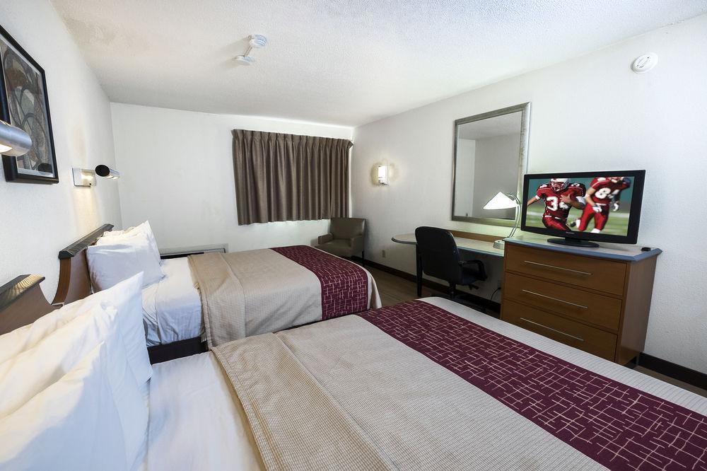 Red Roof Inn Plus+ South Deerfield - Amherst Exterior foto